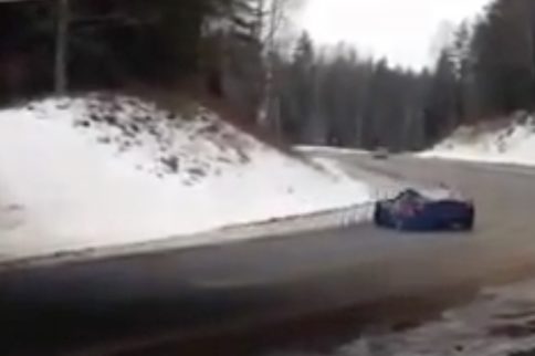 Video: C6 Z06 Performs One Smooth Drift